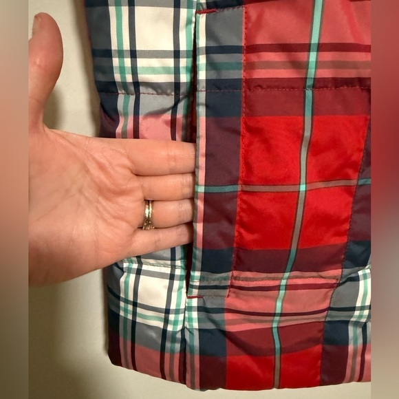 Lands’ End Women’s Red Plaid Down Fill Puffer Vest Size Medium (10-12) Preppy - Picture 5 of 8